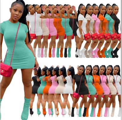 2023 New Plus Size Women's Summer New Short Sleeve Pleated Solid Color Plus Size Dress Women's Elegant