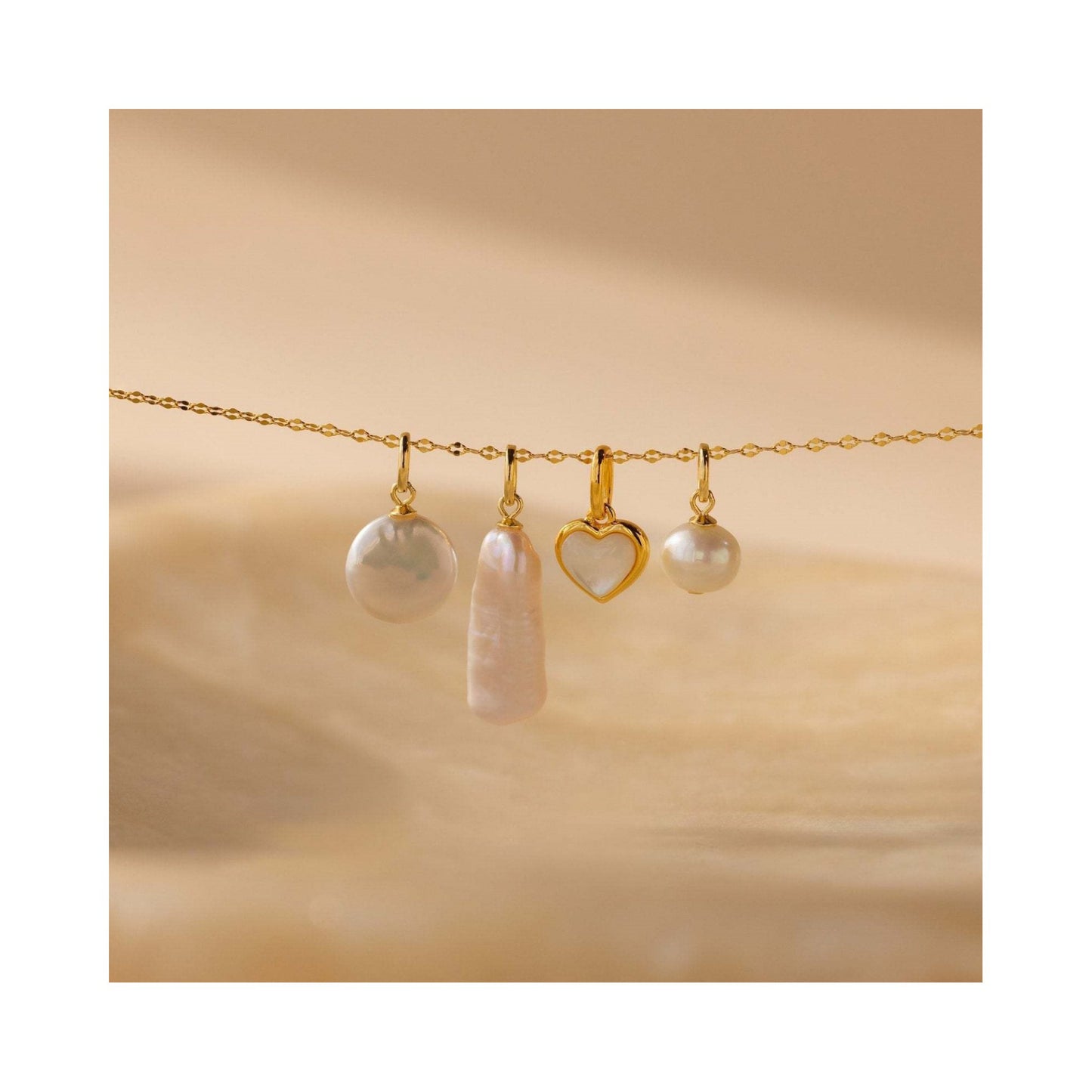 Mother Of Pearl Spell Titanium Pendant Necklace Inlaid Heart-shaped Pearl Geometric Pearl Jewelry